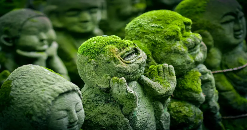 when a guy lets you walk in front of him - kyoto, japan, statue