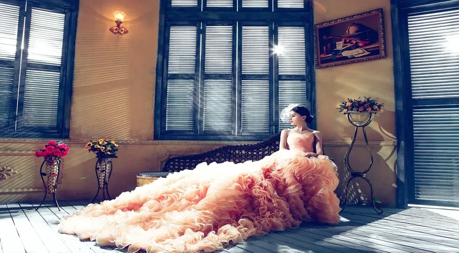 stages of a dying marriage - bride, woman, model