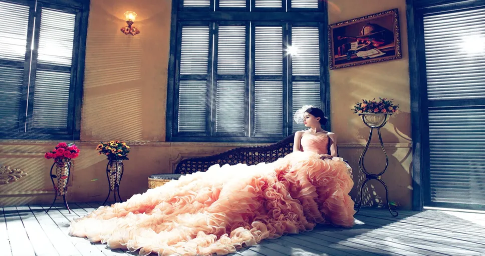 stages of a dying marriage - bride, woman, model
