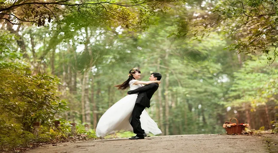 is he mean - couple, wedding, park
